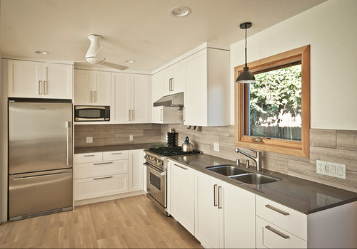 Cambria Quartz Kitchen Countertop Peaceful Neutral And Simple Devon Is Unmistakably Pebbly Coves Search Surfaces Home